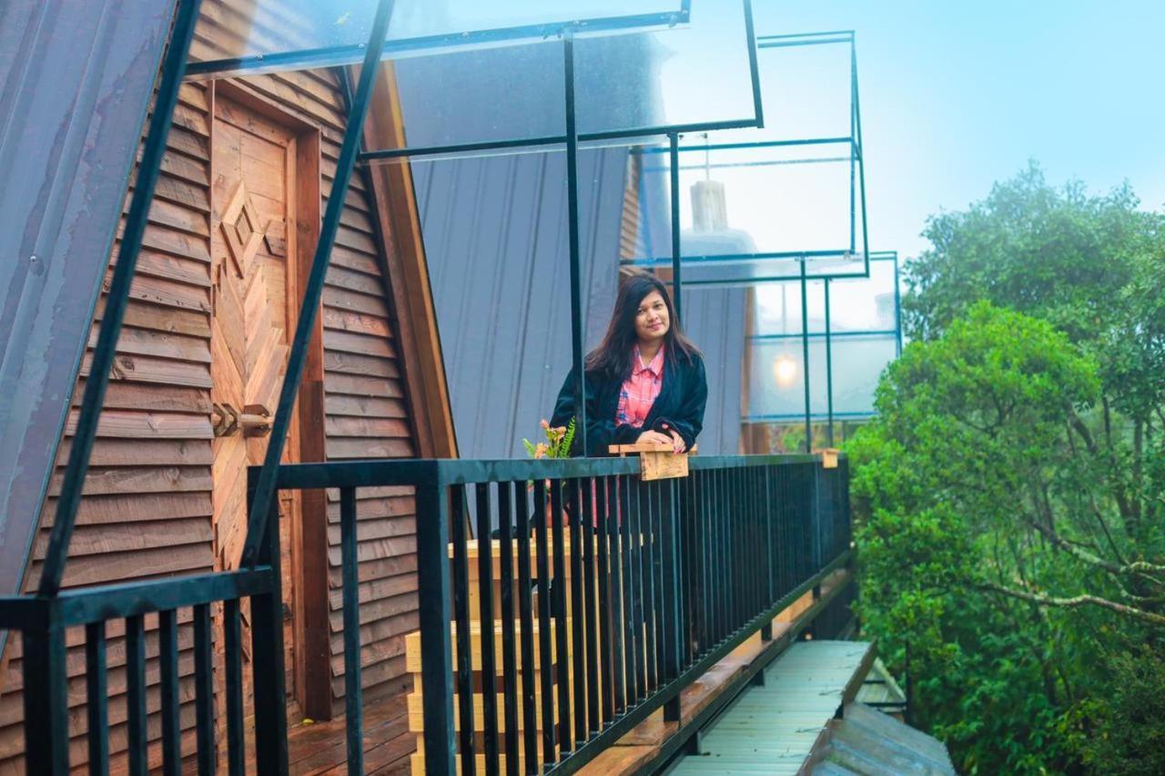 Hunters Wood Cabins ヌワラ・エリヤ エクステリア 写真