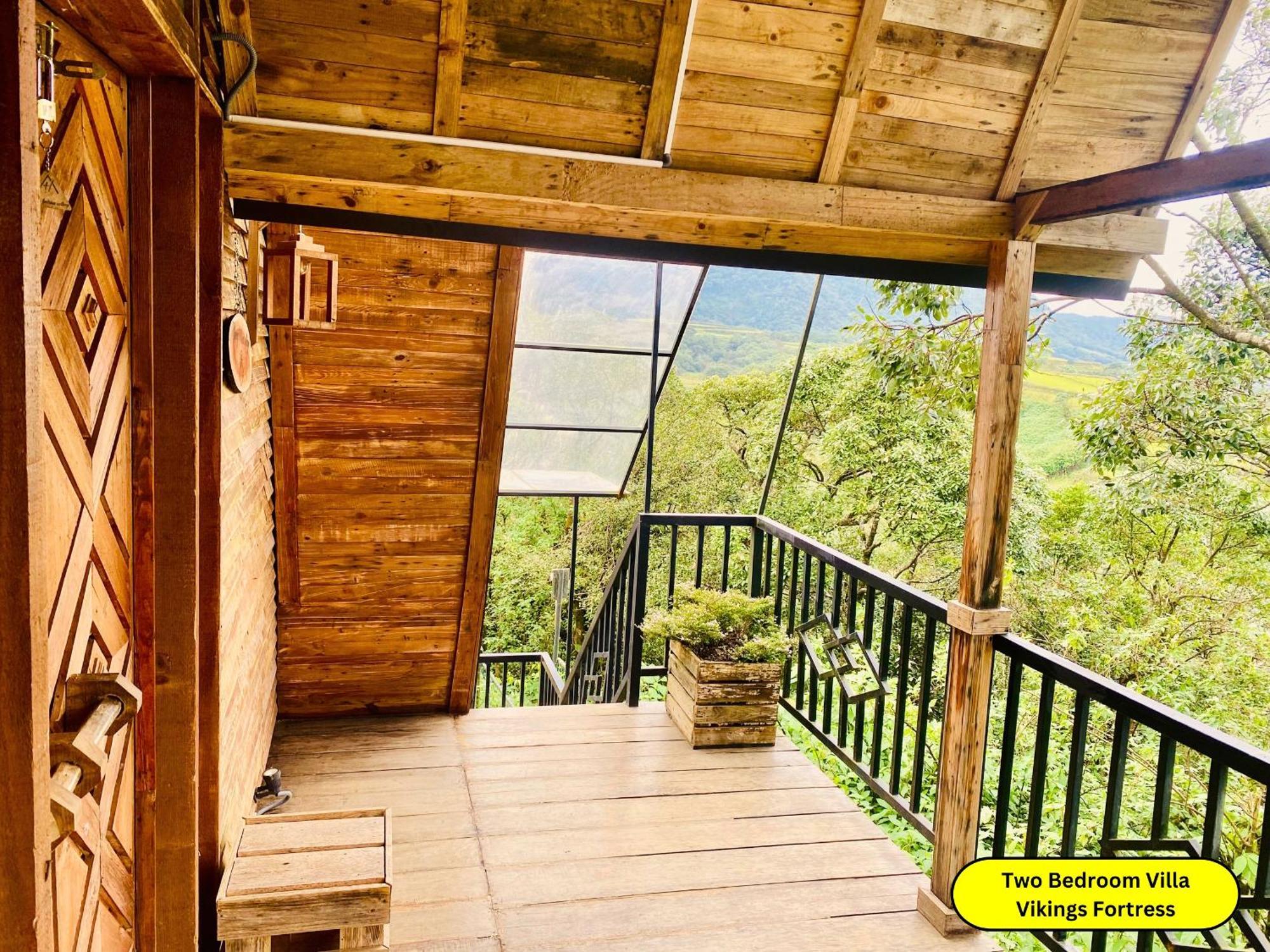 Hunters Wood Cabins ヌワラ・エリヤ エクステリア 写真