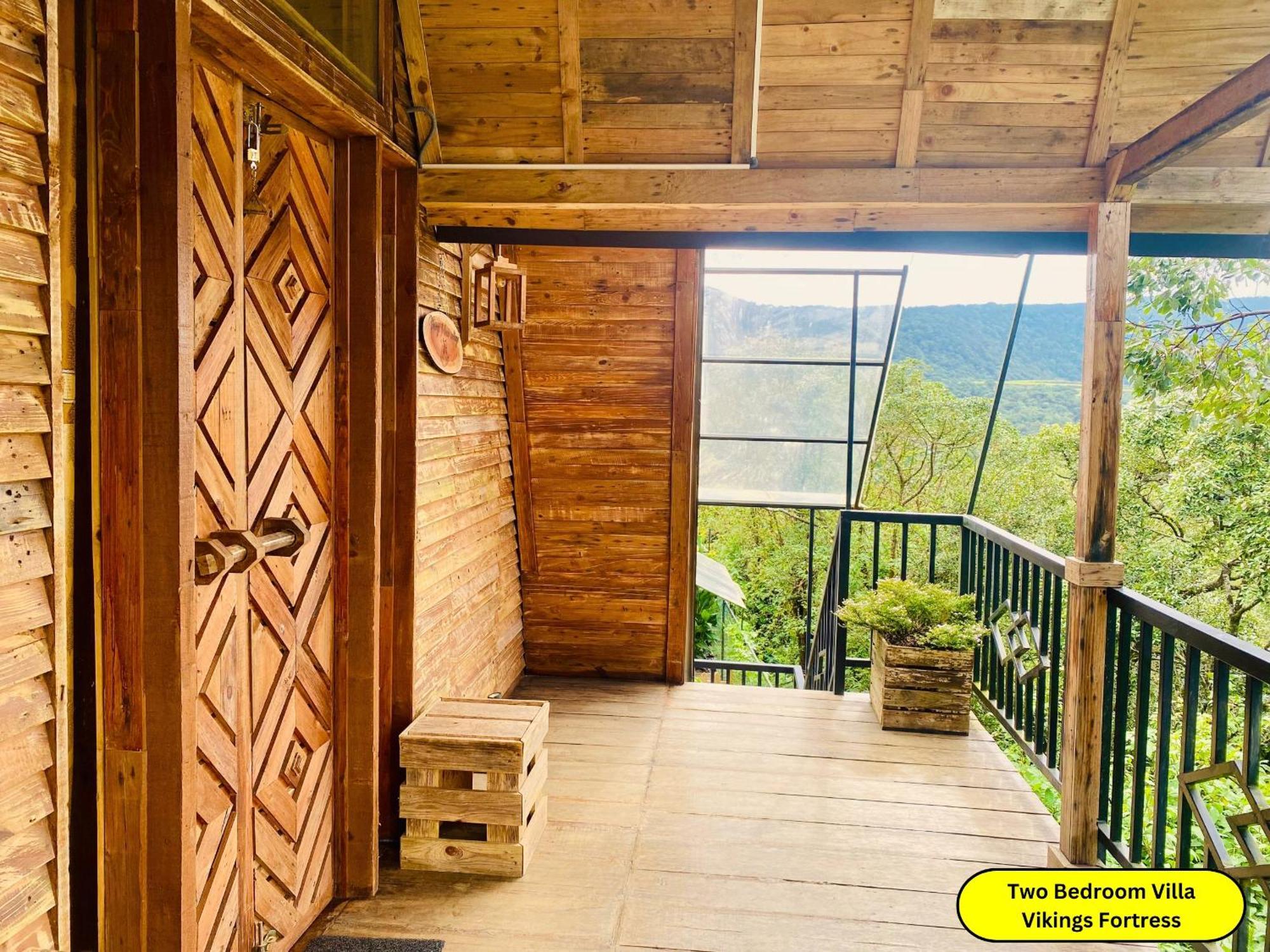 Hunters Wood Cabins ヌワラ・エリヤ エクステリア 写真