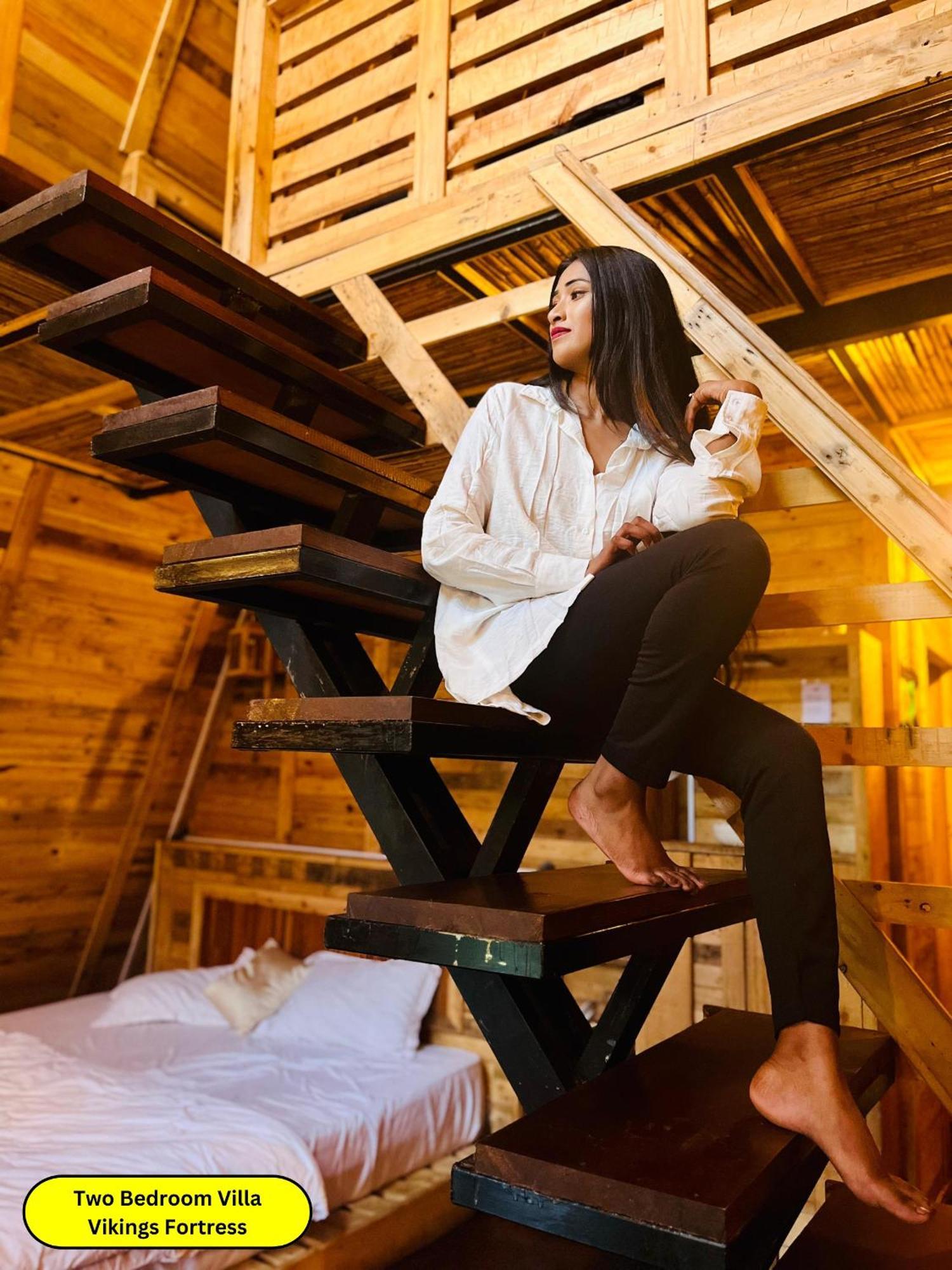 Hunters Wood Cabins ヌワラ・エリヤ エクステリア 写真