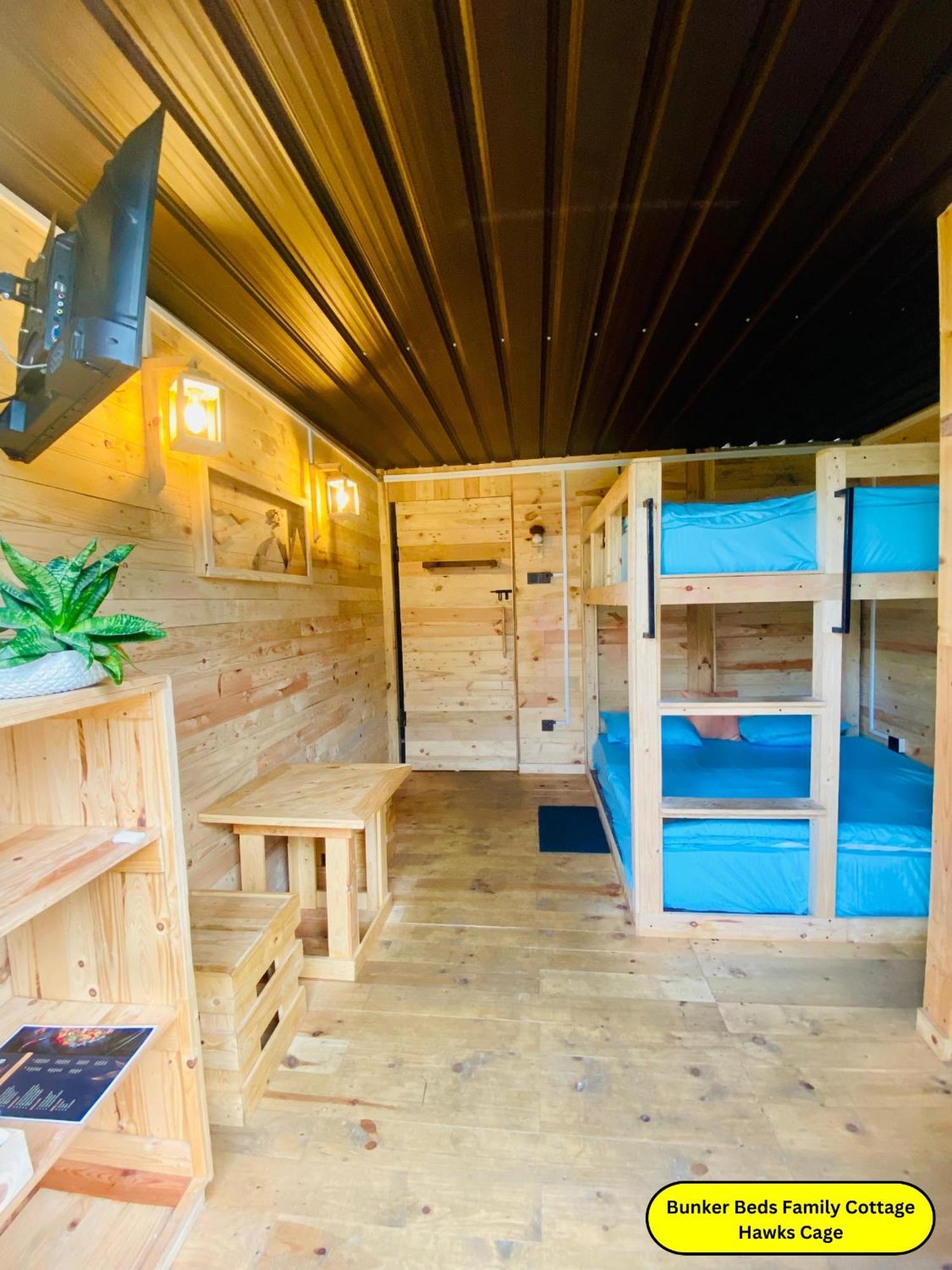Hunters Wood Cabins ヌワラ・エリヤ エクステリア 写真